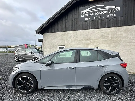 Cupra Born 2024 photo 3