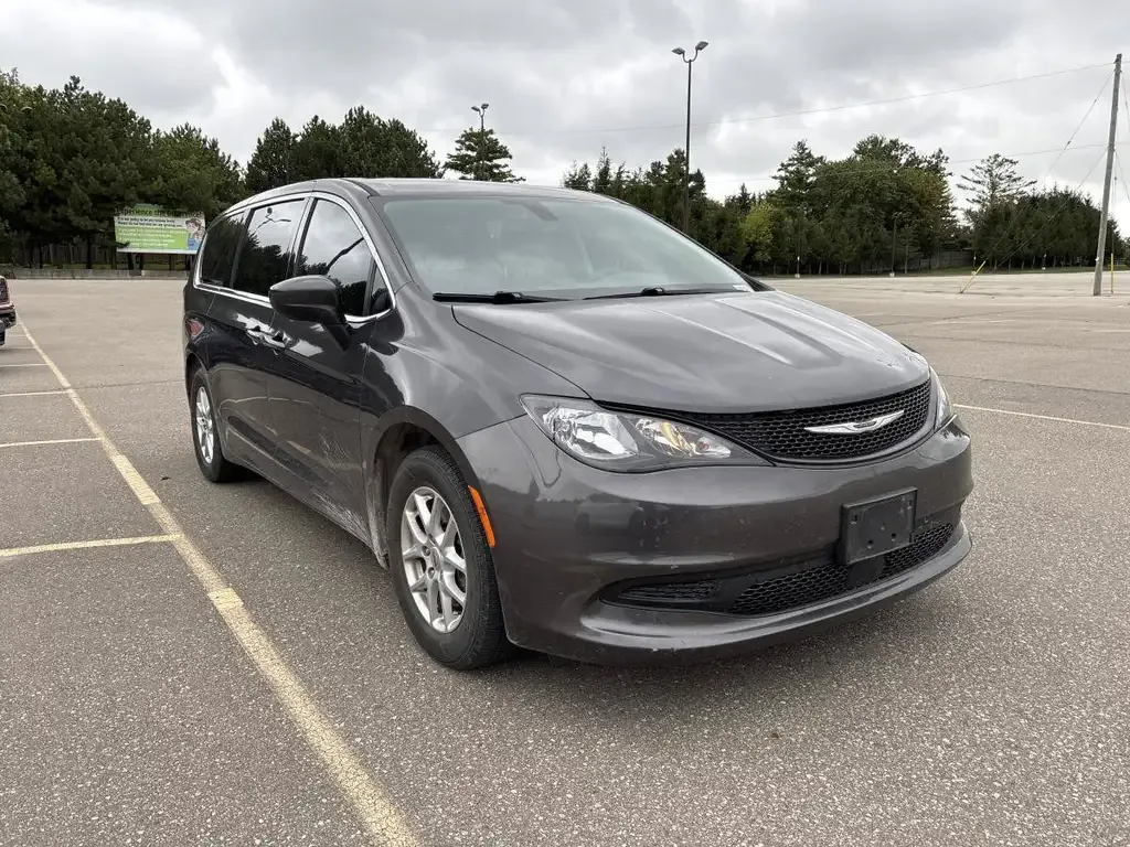 Chrysler Grand Caravan 2022 photo 4
