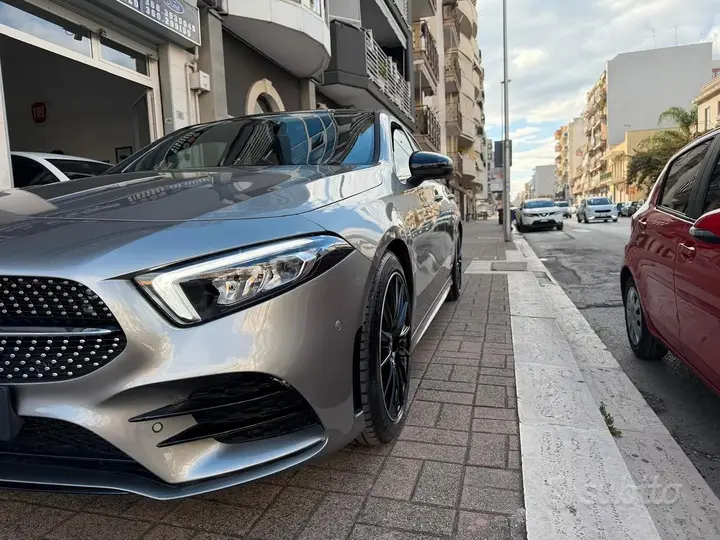 Mercedes-Benz A 180D 2019 photo 2