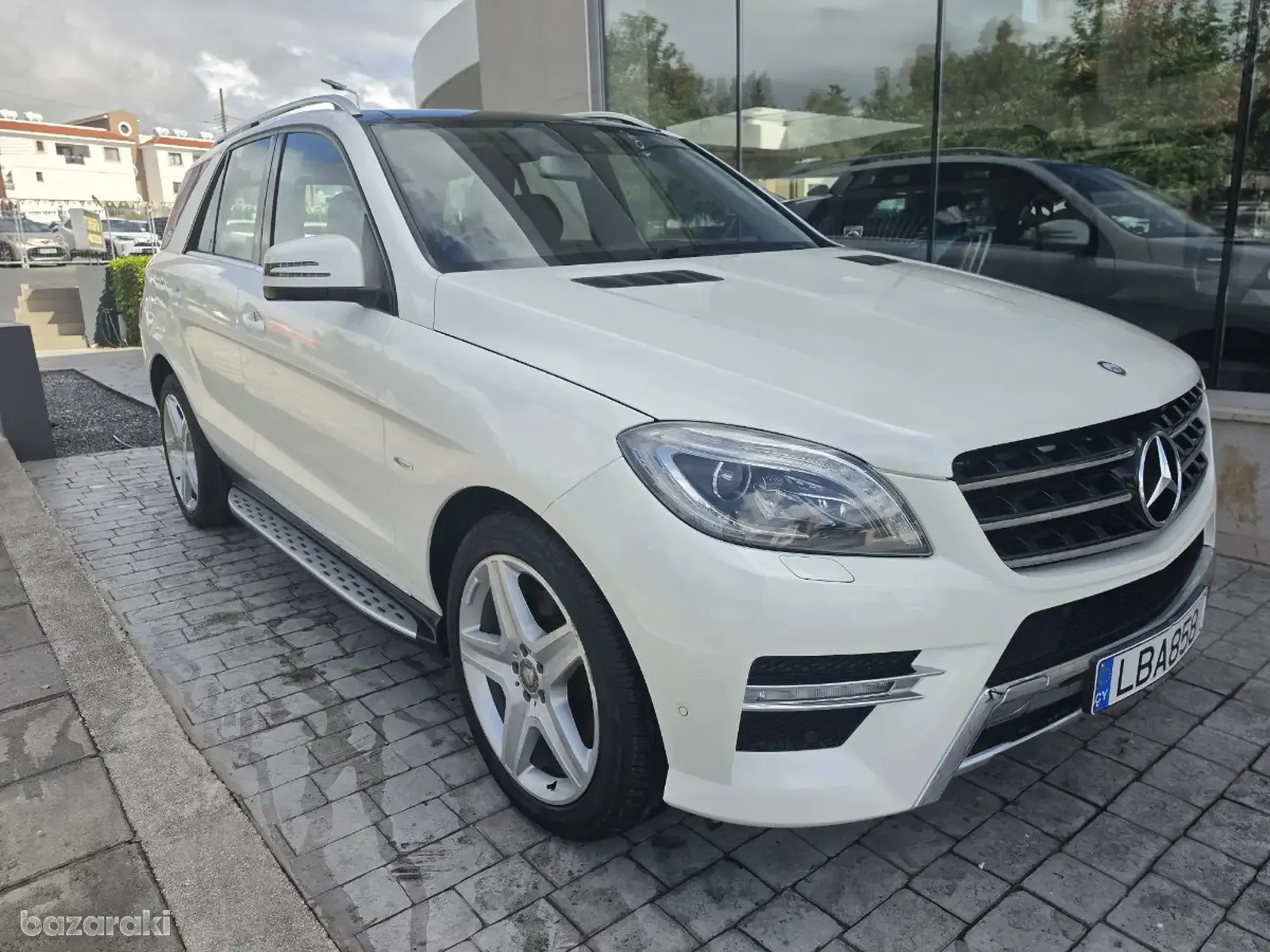 Mercedes-Benz M-Class