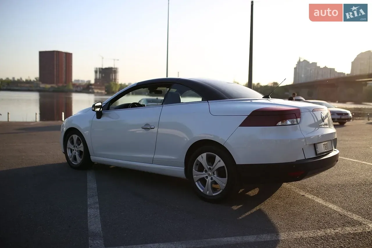 Renault Megane 2010 photo 3