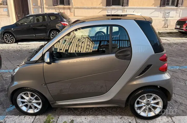 Smart Fortwo 2012 photo 3