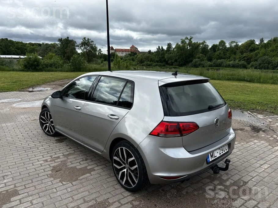 Volkswagen Golf 2014 photo 2