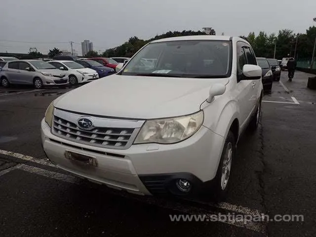 Subaru Forester 2012 photo 2