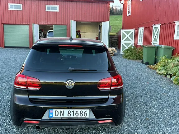 Volkswagen Golf Vi 2012 photo 4
