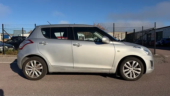 Suzuki Swift 2013 photo 4