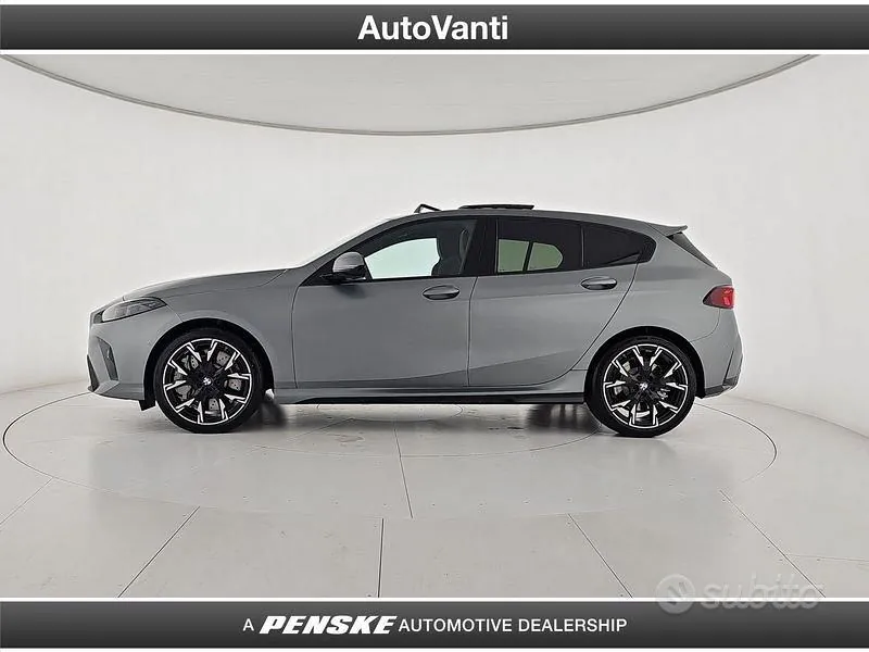 BMW 1 Series 2026 photo 2