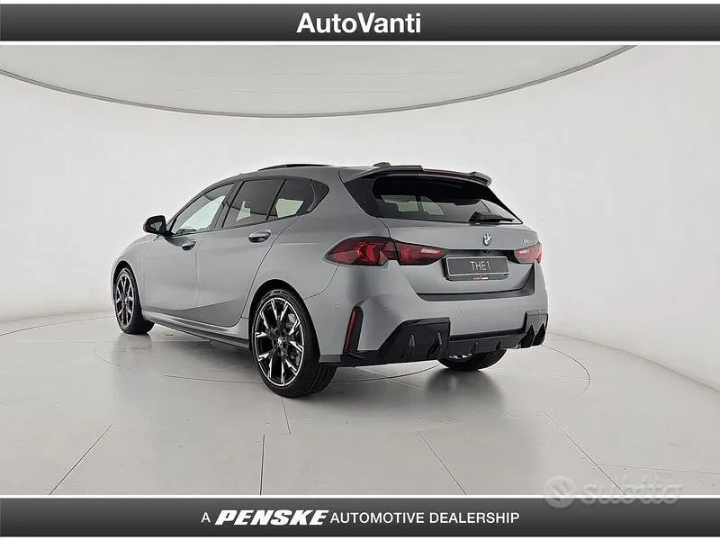 BMW 1 Series 2026 photo 3