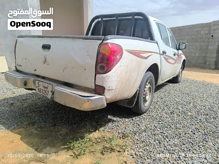 Mitsubishi L200 2008 photo 4