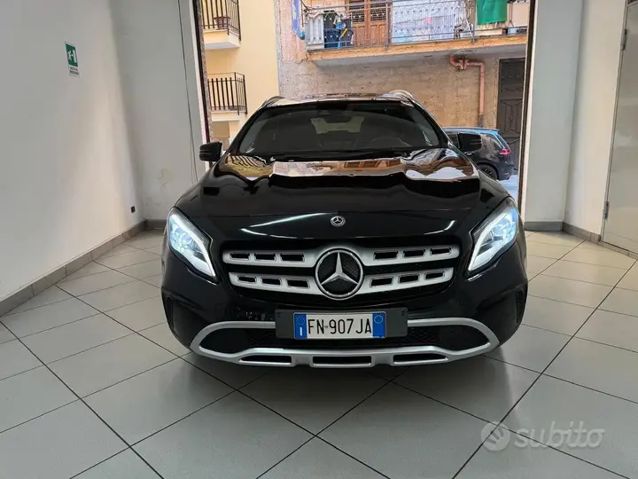 Mercedes-Benz Gla 2018 photo 2