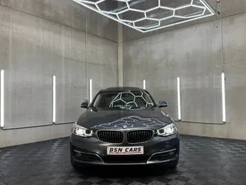 BMW 330I 2018 photo 2