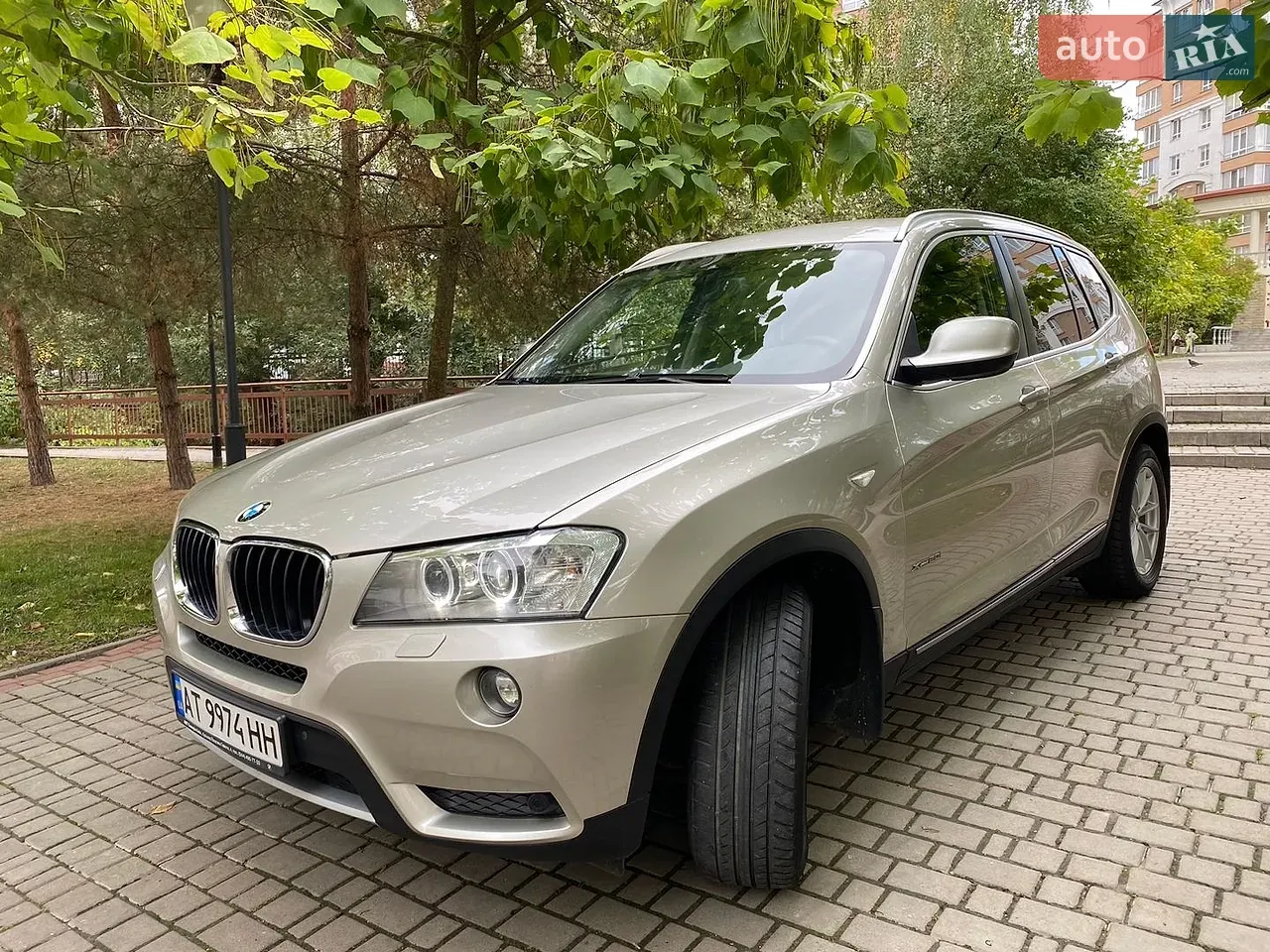 BMW X3 2012 photo 2