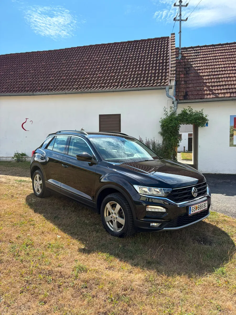 Volkswagen T-Roc 2019 photo 3