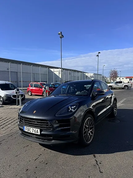 Porsche Macan S