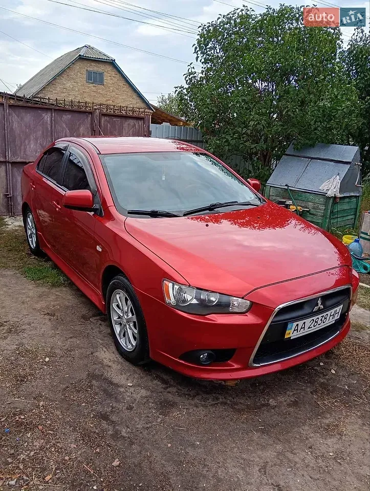 Mitsubishi Lancer