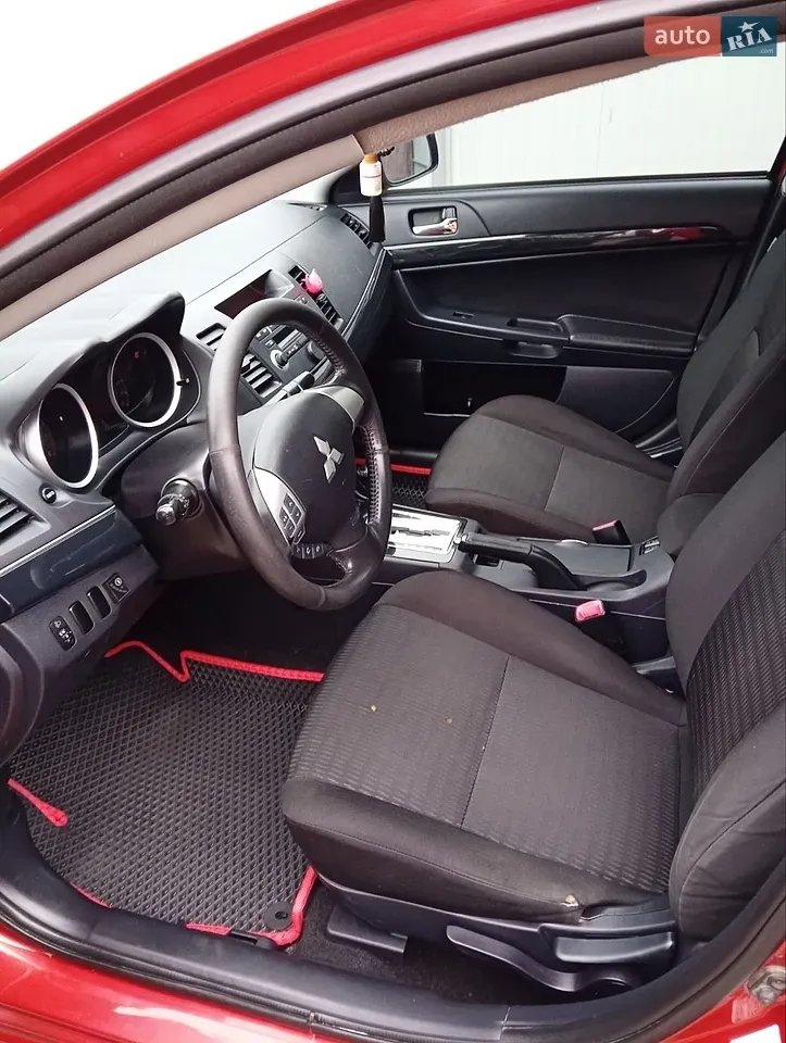 Mitsubishi Lancer 2012 photo 5