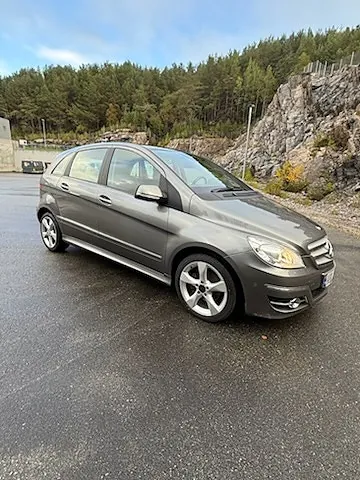 Mercedes-Benz B180 D