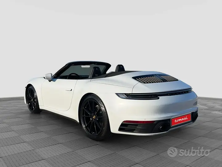 Porsche 911 2022 photo 3