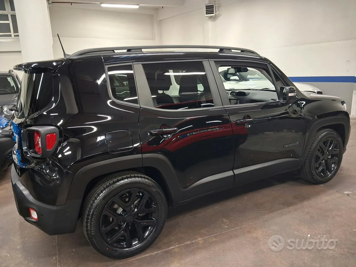 Jeep Renegade 2023 photo 3