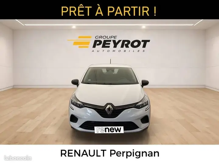 Renault Clio 2023 photo 2
