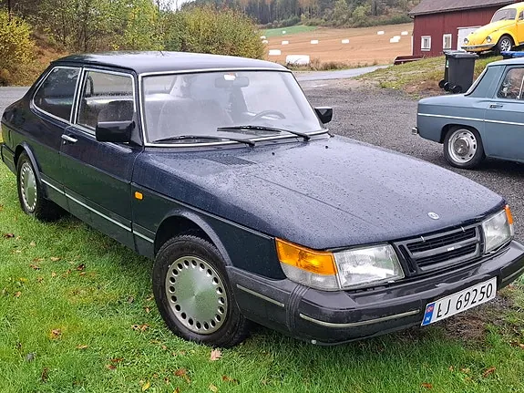 Saab 900 1987 photo 3