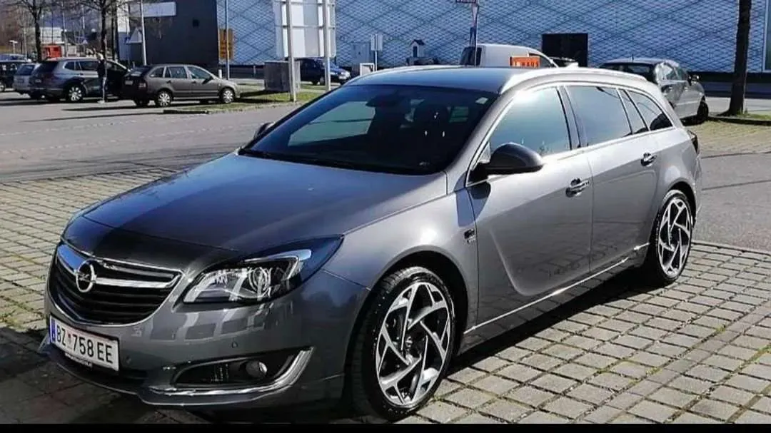 Opel Insignia