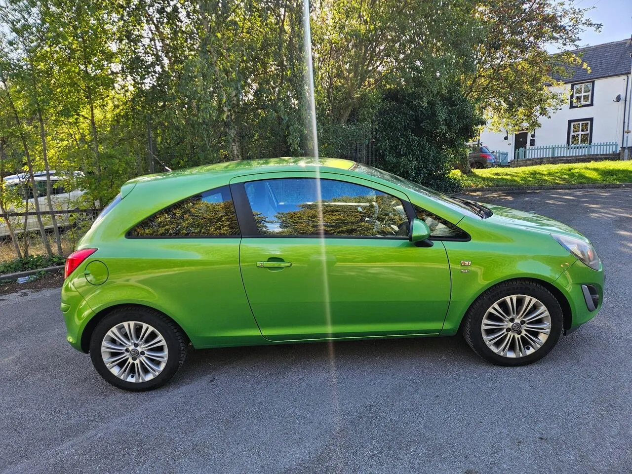 Vauxhall Corsa 2013 photo 4