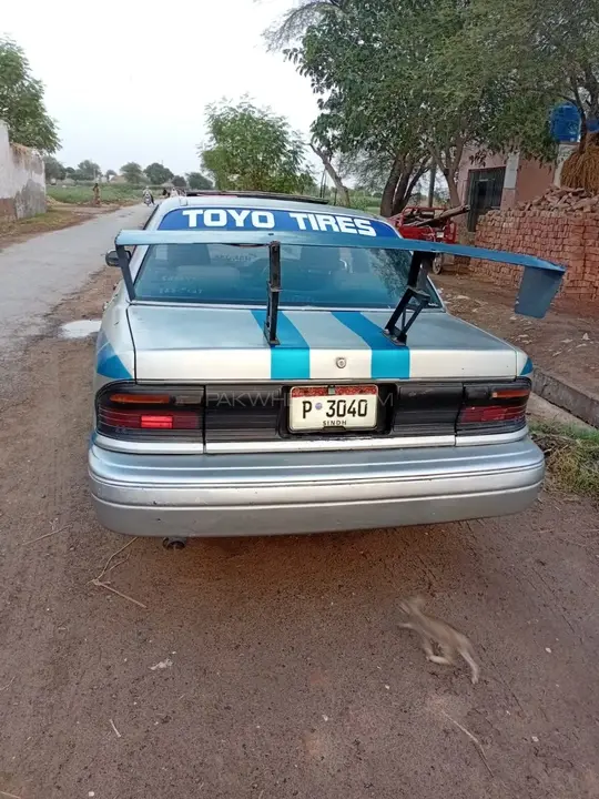 Mitsubishi Galant