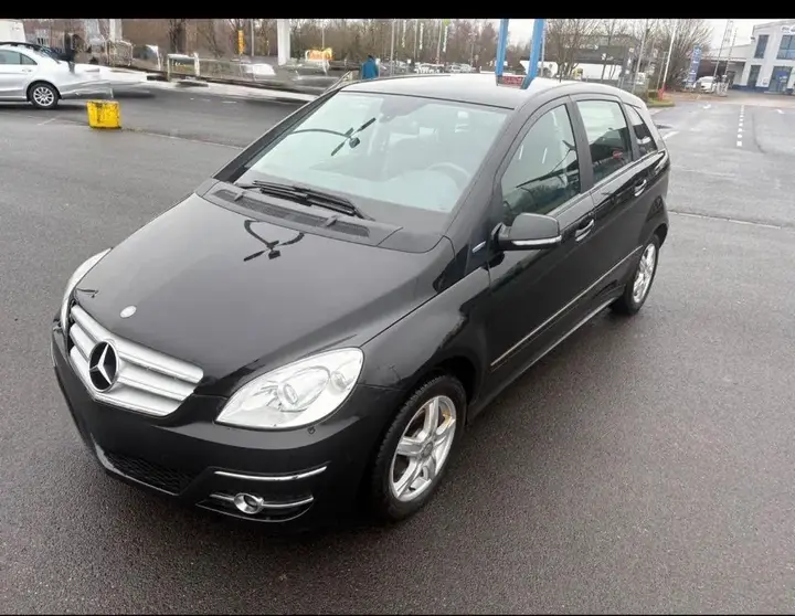 Mercedes-Benz B-Class