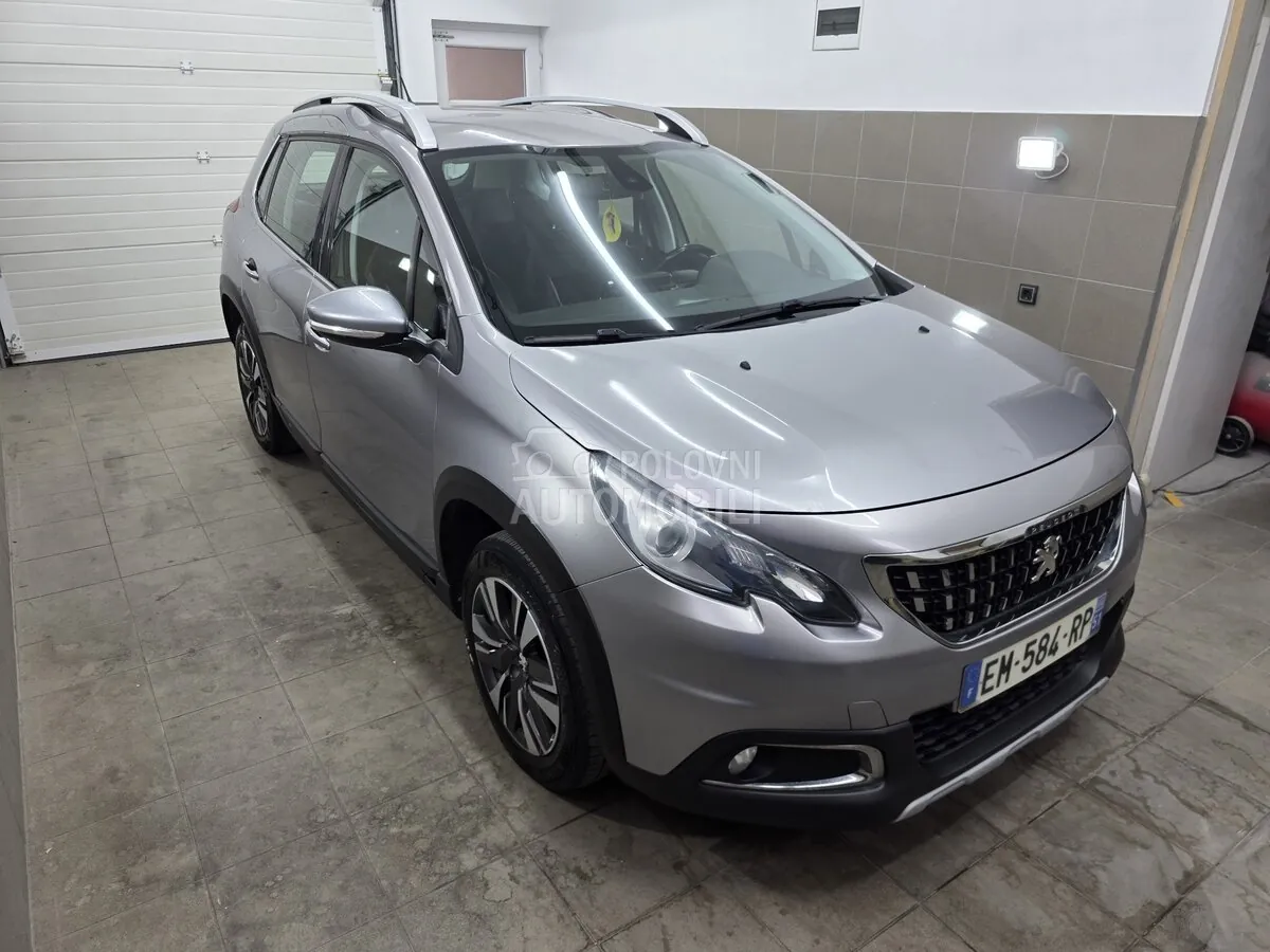 Peugeot 2008 2017 photo 3