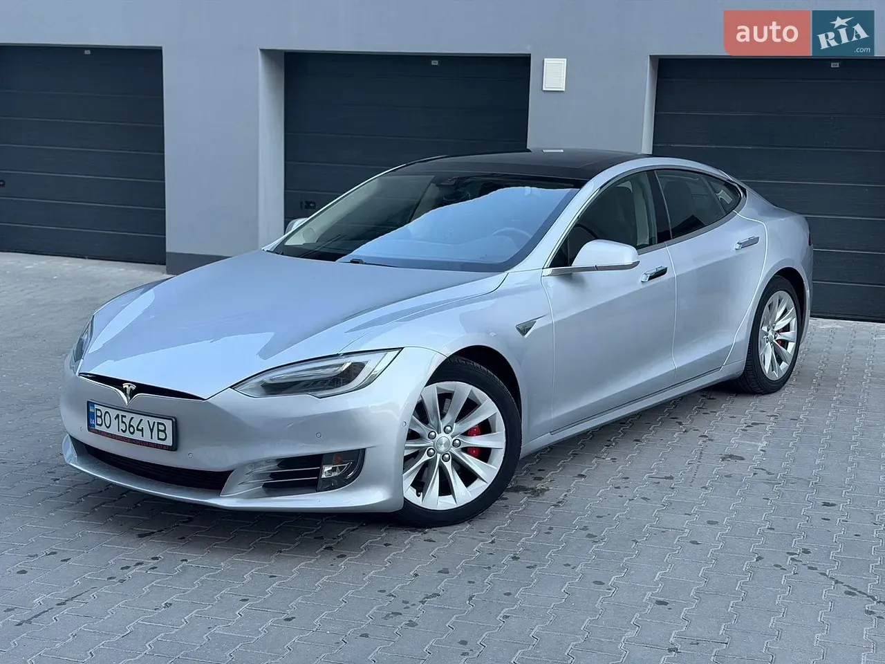 Tesla Model S 2016 photo 4