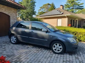 Toyota Corolla Silver Line