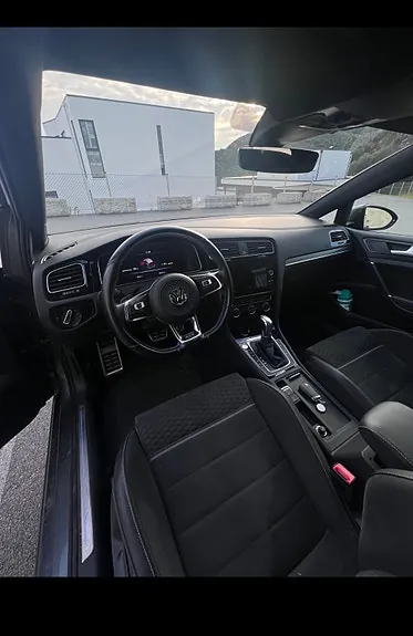 Volkswagen Golf Vii 2018 photo 2