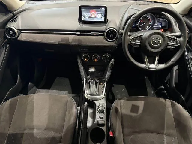 Mazda Demio 2018 photo 3
