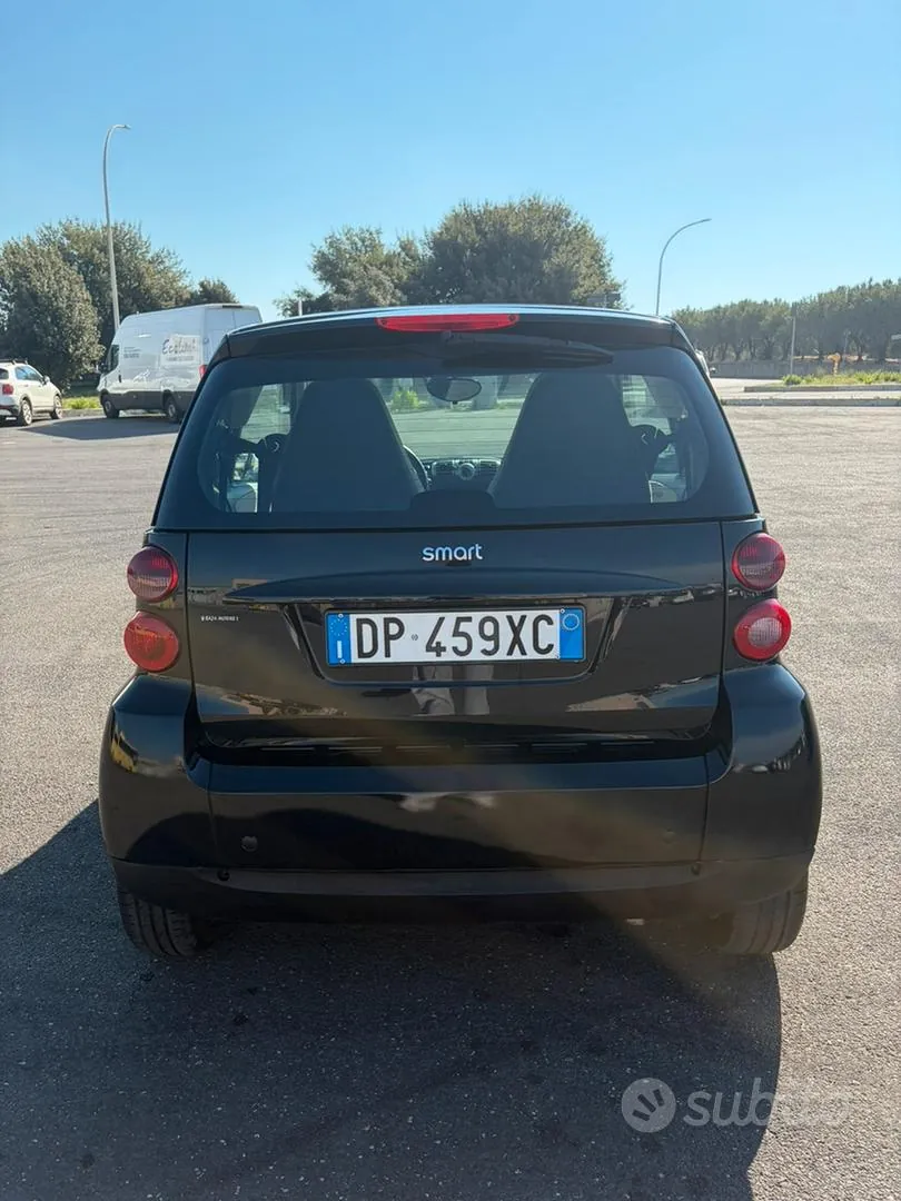 Smart Fortwo 2008 photo 2