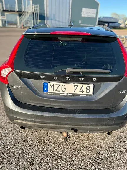 Volvo V60 2013 photo 3
