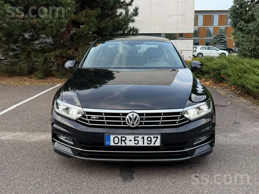 Volkswagen Passat 2016 photo 2
