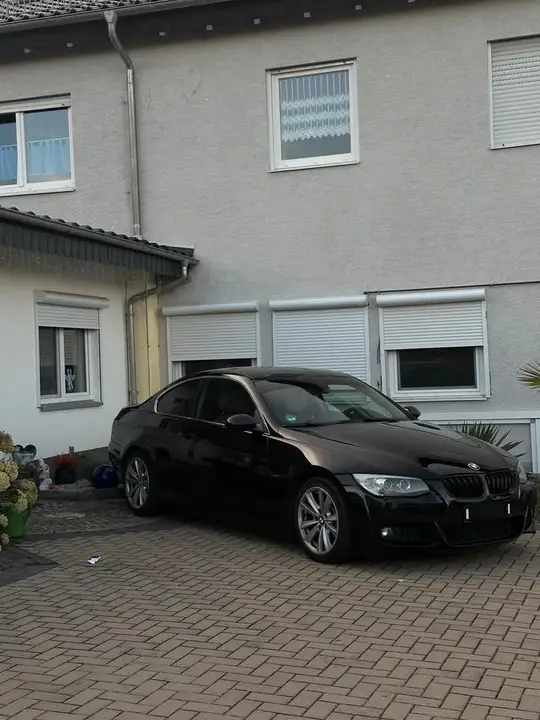 BMW 325I