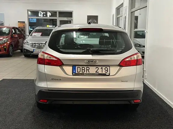 Ford Focus 2014 photo 3