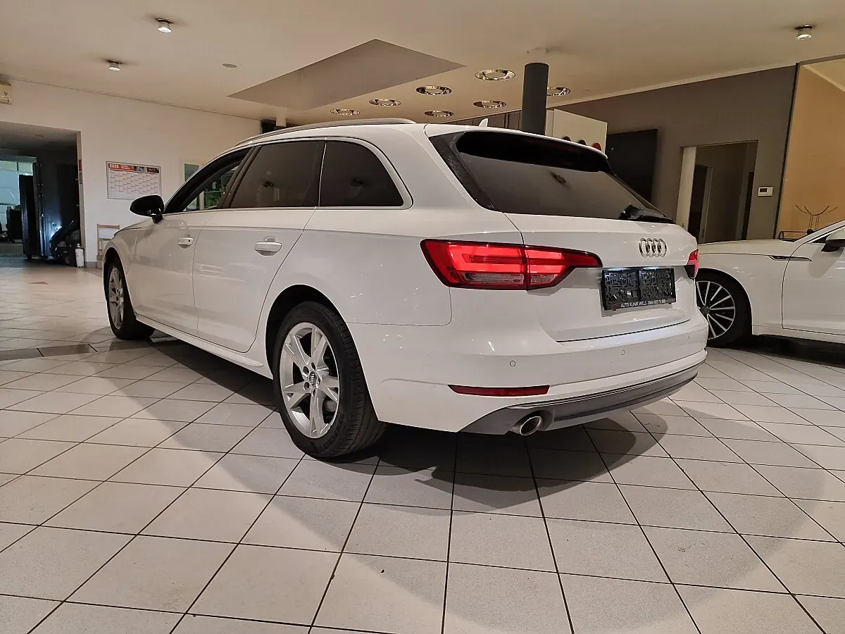 Audi A4 2017 photo 3