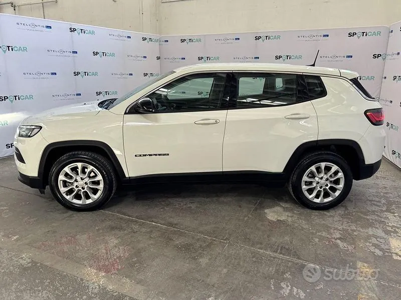 Jeep Compass 2022 photo 2