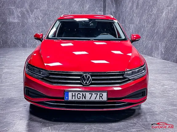 Volkswagen Passat 2021 photo 2