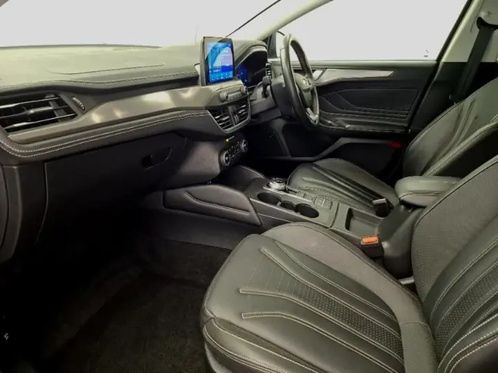 Ford Focus 2021 photo 5