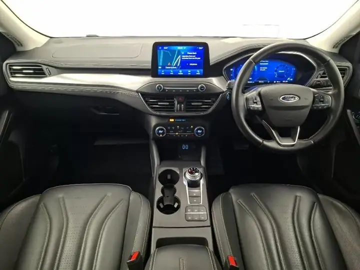 Ford Focus 2021 photo 3
