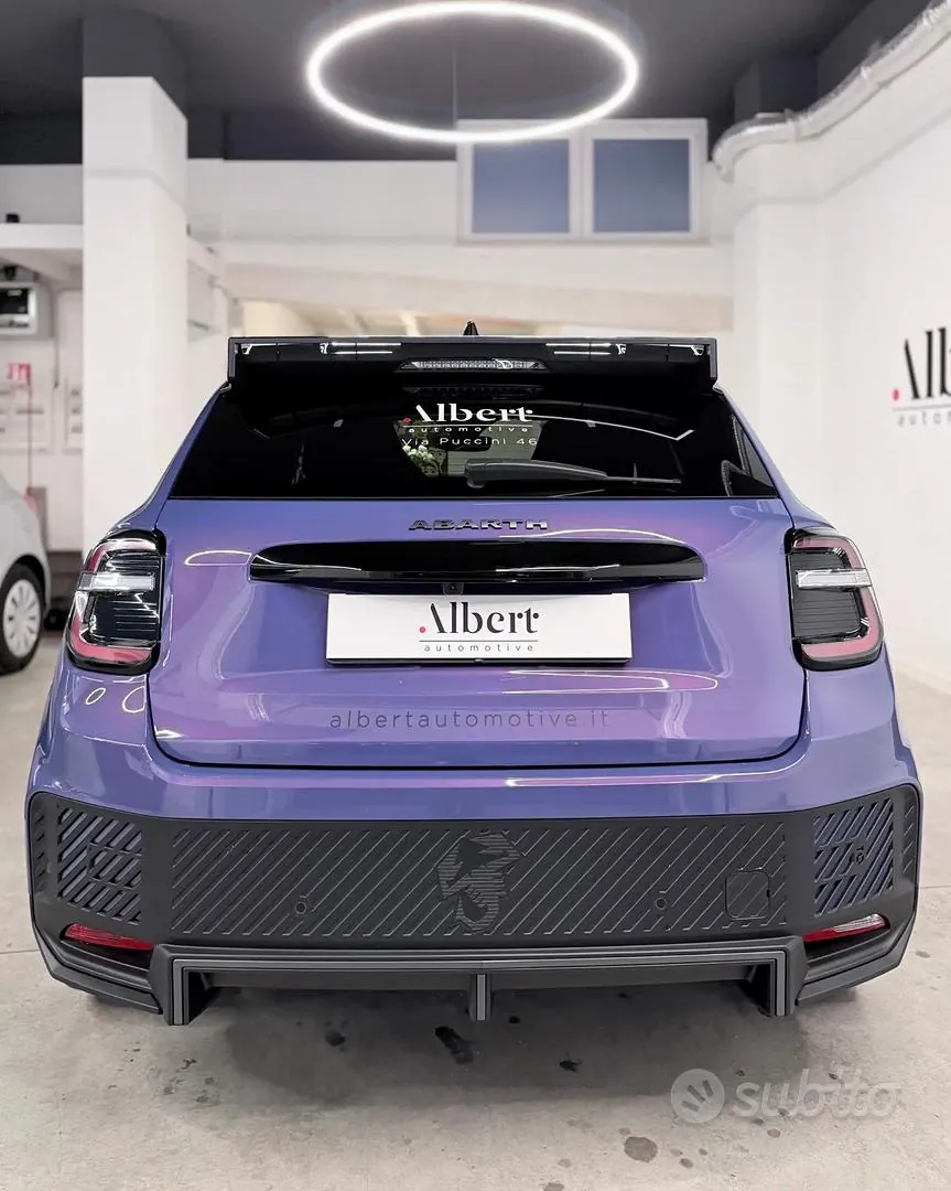 Abarth 600E 2026 photo 3