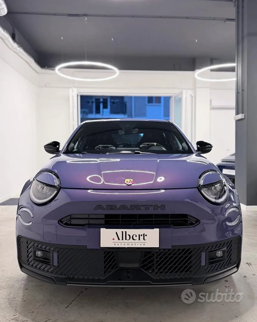 Abarth 600E 2026 photo 2