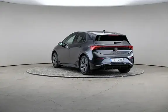 Cupra Born 2024 photo 2
