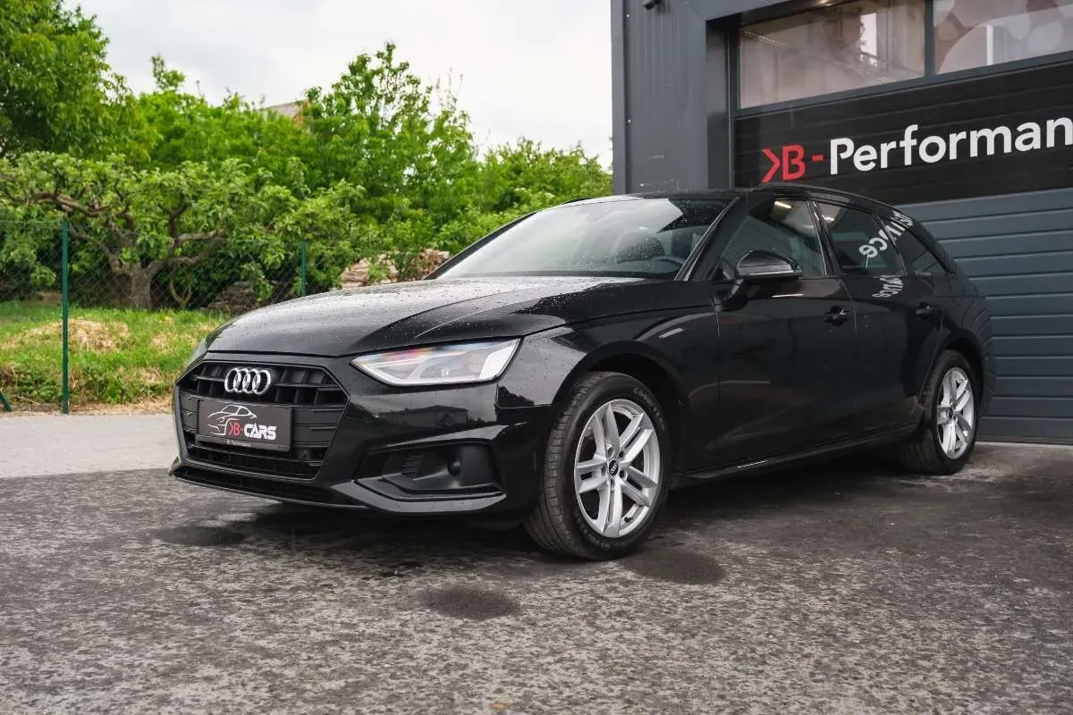 Audi A4 2021 photo 3