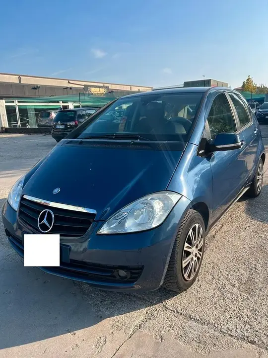 Mercedes-Benz A 160 2011 photo 3