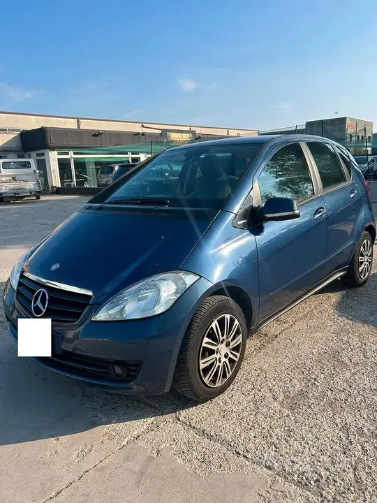 Mercedes-Benz A 160 2011 photo 4